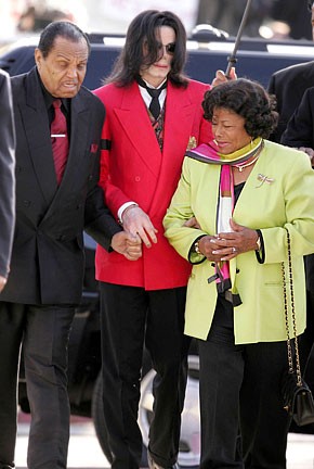 michael-jackson-and-parents